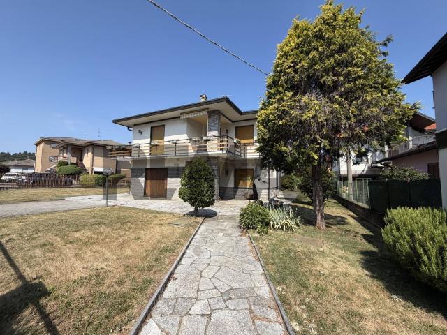 Casa in vendita a San Paolo, Induno Olona