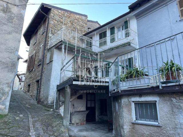 Casa in vendita a Romagnese, Lombardia