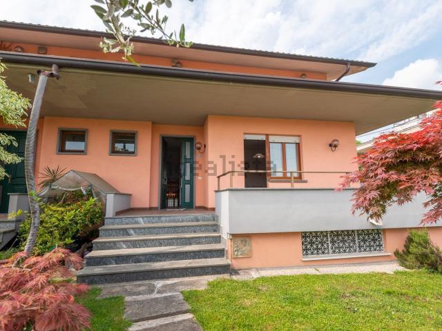 Casa in vendita a Barzana, Lombardia