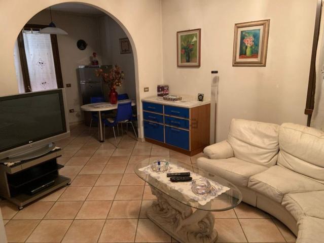 Casa in vendita a Casale, Prato