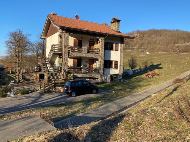Casa in vendita a Pian Del Voglio, San Benedetto Val di Sambro