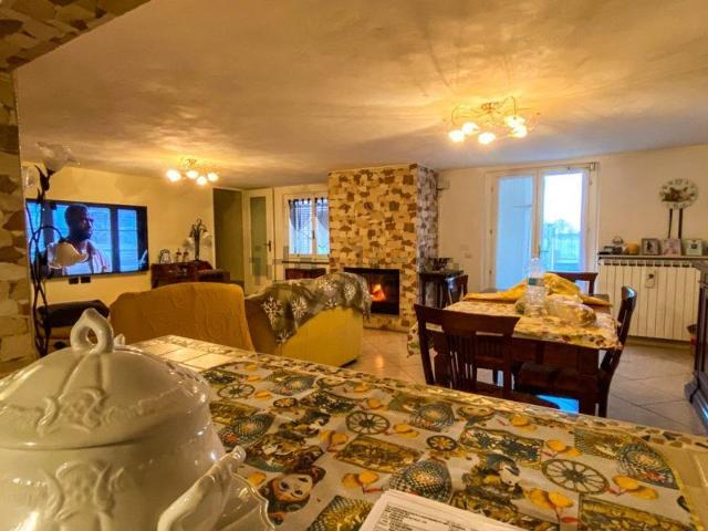 Casa in vendita a Torricella Del Pizzo, Lombardia