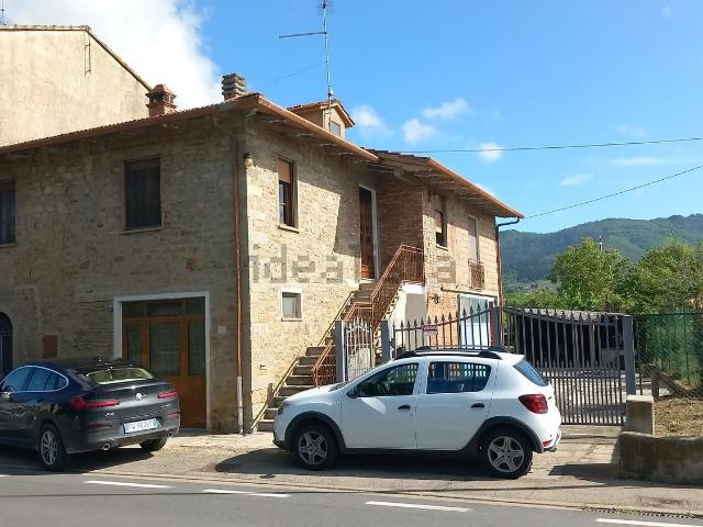 Casa in vendita a Palazzo Del Pero, Toscana