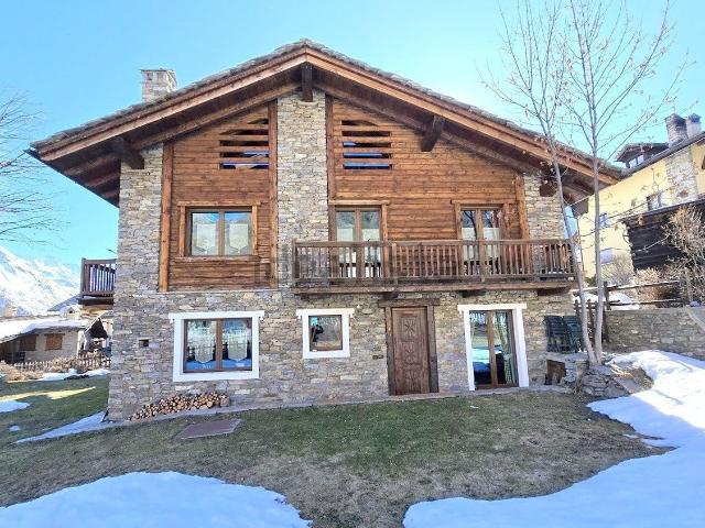 Casa in vendita a Cogne, Aosta