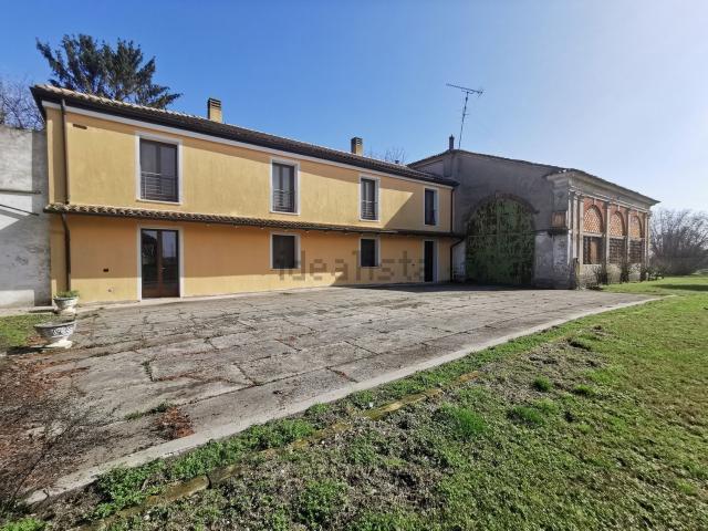 Casa in vendita a Gazzo Veronese, Maccacari
