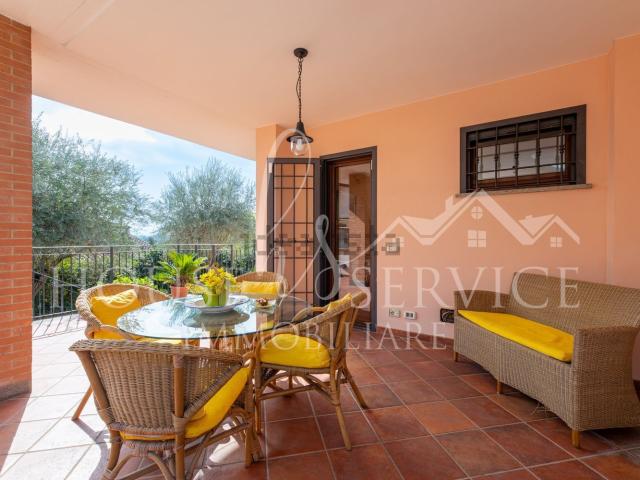 Casa in vendita a Guidonia Montecelio, Roma Capitale
