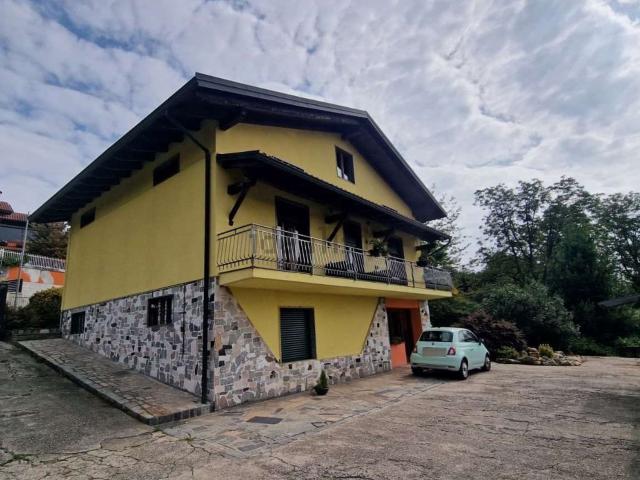 Casa in vendita a Auzate, Gozzano