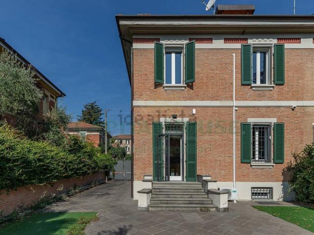 Casa in vendita a Porto-Saragozza, Bologna