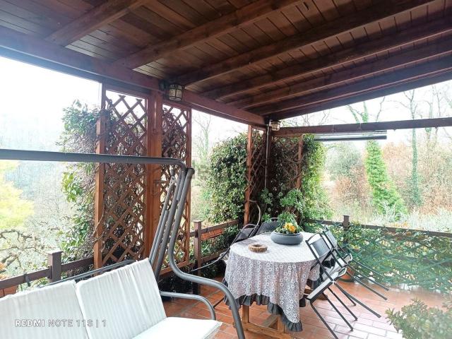 Casa in vendita a Carmignano, Toscana