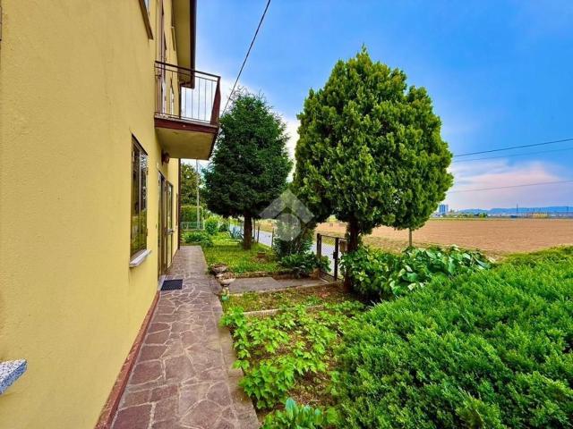 Casa in vendita a Veggiano, Veneto