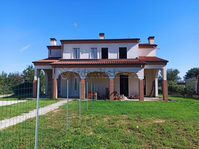 Casa in vendita a Poiana Maggiore, Veneto