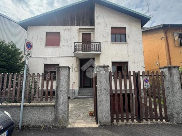 Casa in vendita a San Pietro, Rho