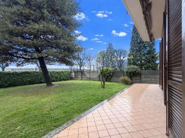 Casa in vendita a Santo Stefano Ticino, Lombardia