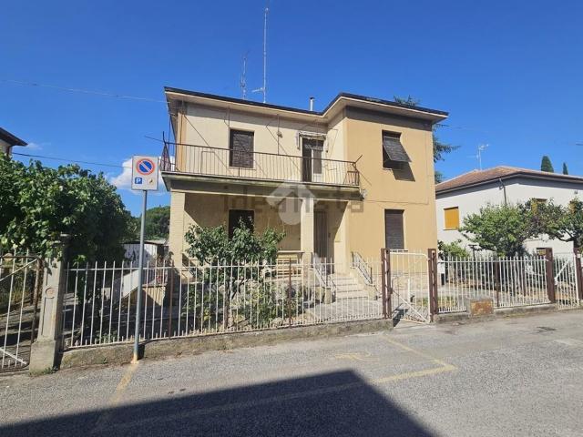Casa in vendita a Borroni, Foligno