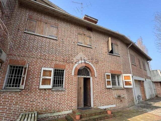 Casa in vendita a Unione Terre d'Acqua, San Giovanni In Persiceto
