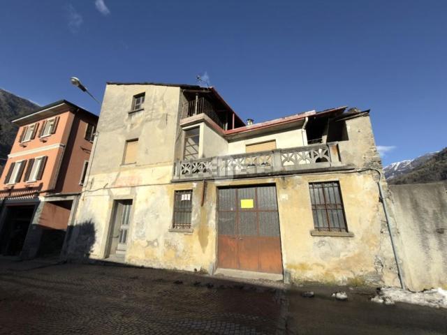 Casa in vendita a Tirano, Lombardia