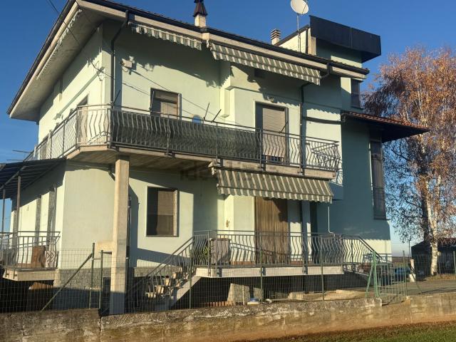 Casa in vendita a Tetto Bovis, Piemonte