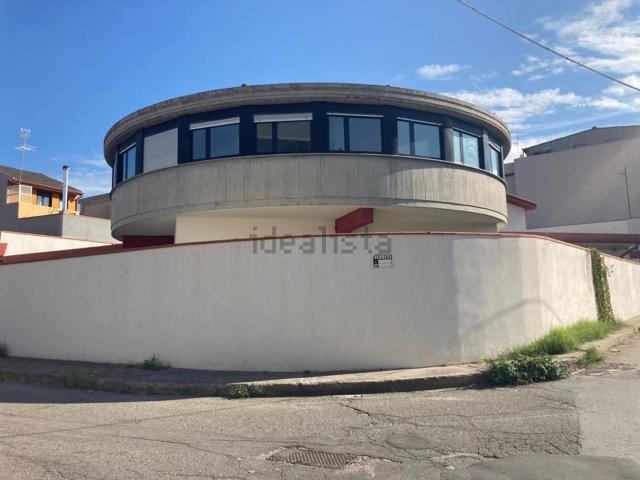 Casa in vendita a Calabria, Reggio Calabria