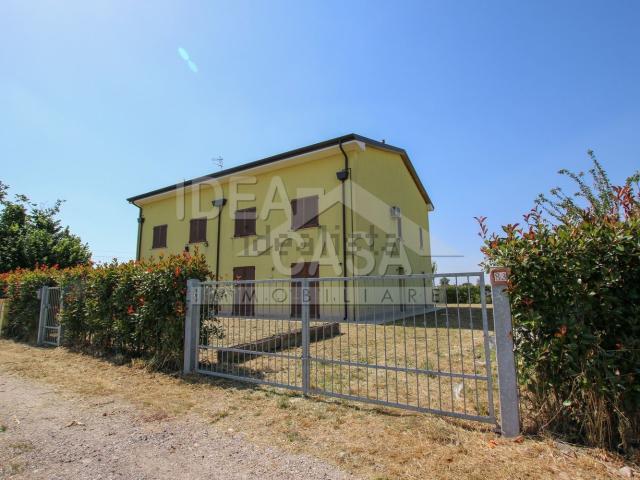 Casa in vendita a Unione Comuni Modenesi Area Nord, Mirandola