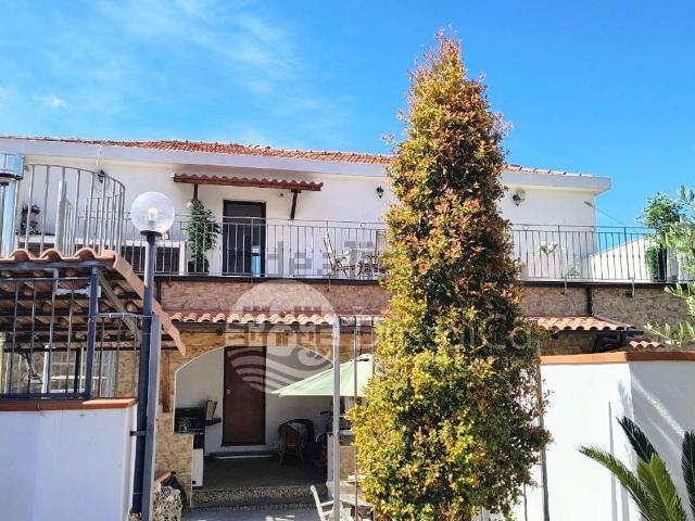 Casa in vendita a Camporosso, Liguria