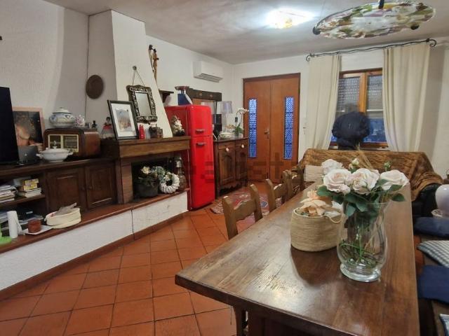 Casa in vendita a Crespina Lorenzana, Cenaia