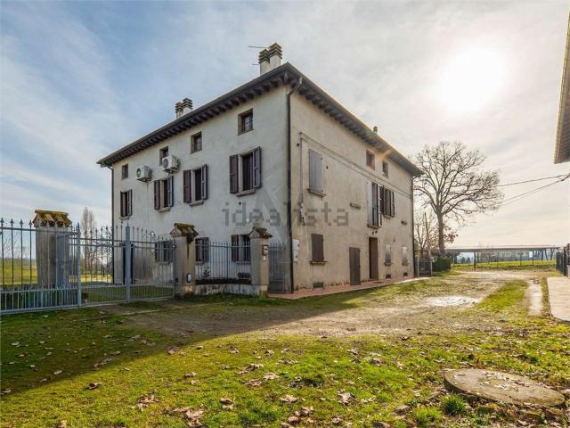 Casa in vendita a Canali, Re