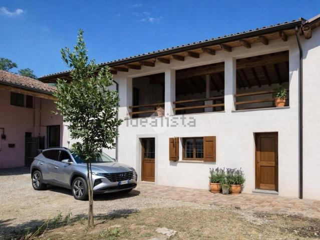 Casa in vendita a Chiari, Lombardia