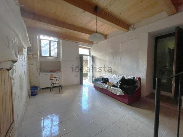 Casa in vendita a Forcola, Lombardia