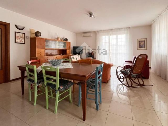 Casa in vendita a Guastamèroli, Frisa