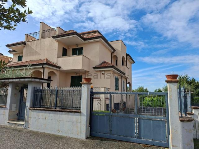 Casa in vendita a Sant'anastasia, Campania