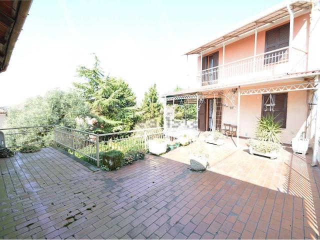 Casa in vendita a Piemonte, Asti