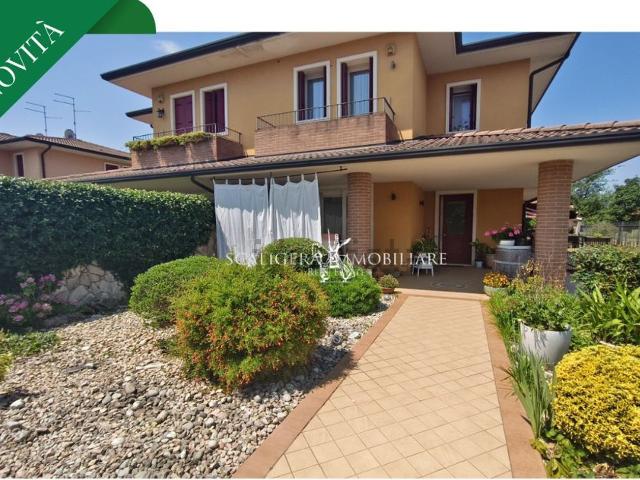Casa in vendita a Caldiero, Veneto