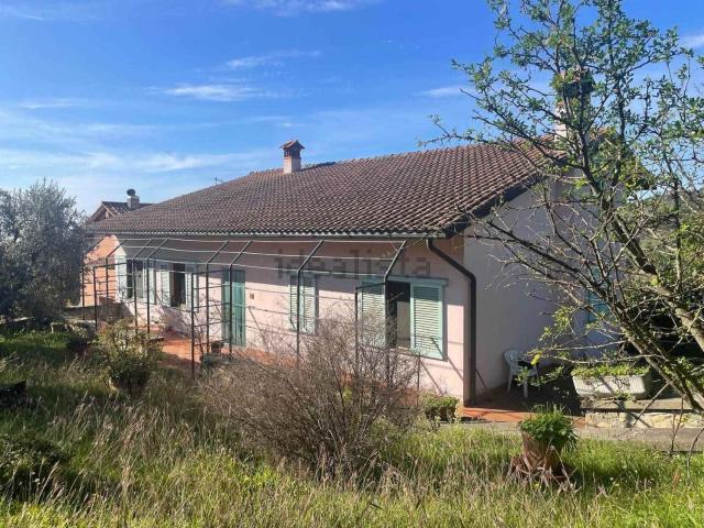 Casa in vendita a Marrazzano, Serravalle Pistoiese