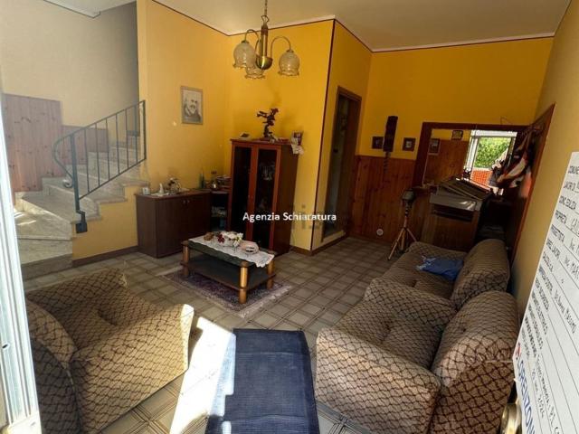 Casa in vendita a Montegridolfo, Reggio Emilia