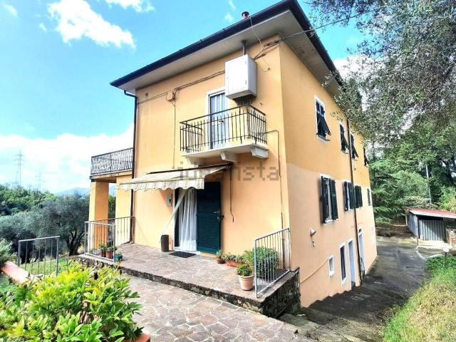 Casa in vendita a Felettino, La Spezia