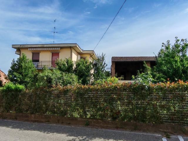 Casa in vendita a Bosnasco, Lombardia
