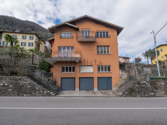 Casa in vendita a Laglio, Lombardia