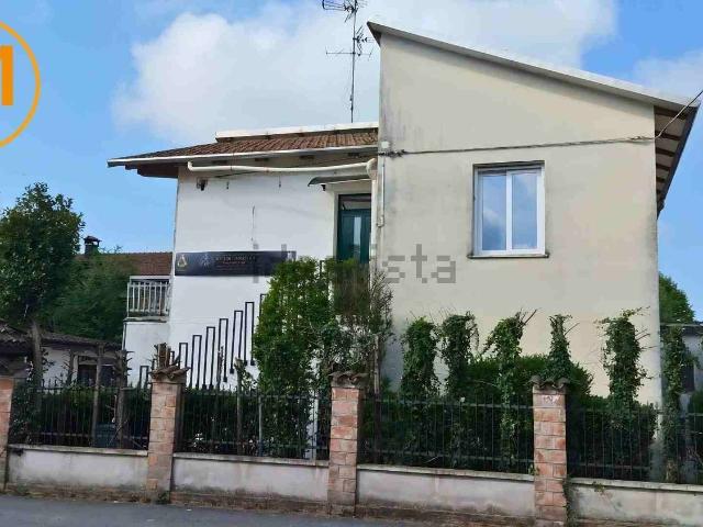 Casa in vendita a Unione Terre d'Acqua, Crevalcore