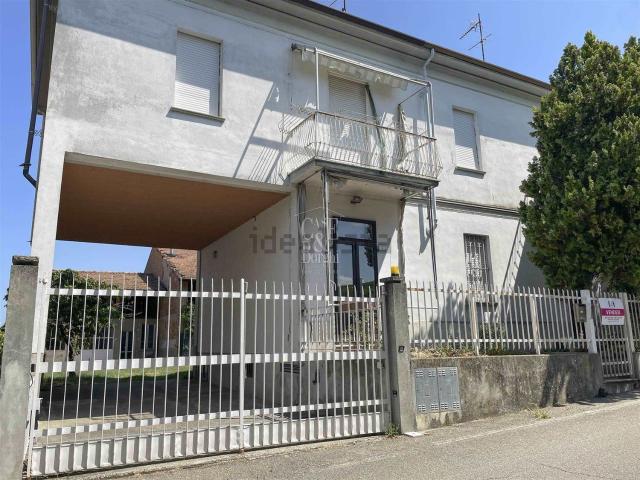 Casa in vendita a Codevilla