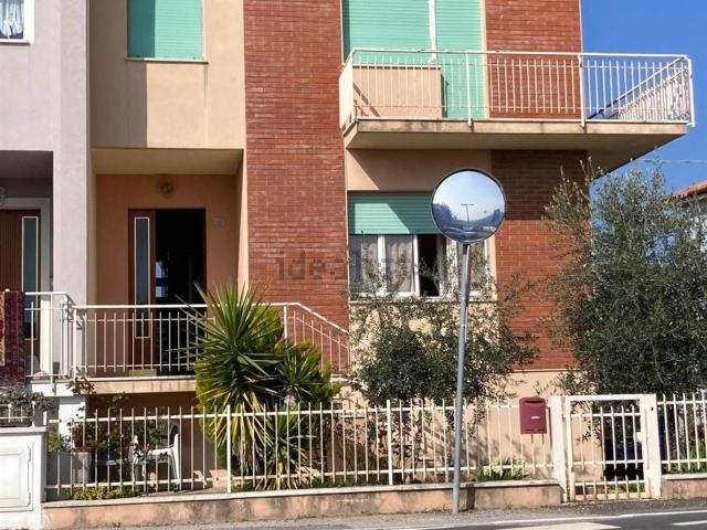 Casa in vendita a Solfanuccio, Marche