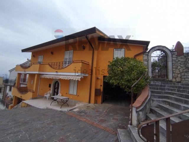 Casa in vendita a San Lupo, Benevento