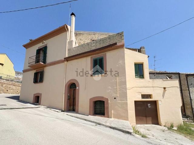 Casa in vendita a Mozzagrogna, Abruzzo