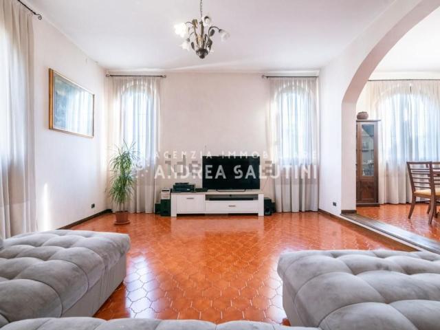 Casa in vendita a Chiesino, Pontedera