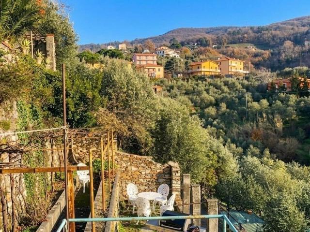Casa in vendita a Falcinello, Sarzana