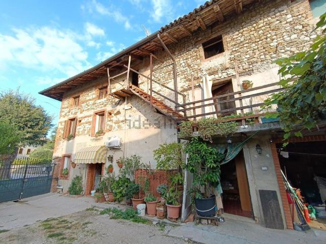 Casa in vendita a Villanova del Judrio / Vilegnove dal Judri, San Giovanni al Natisone /  San Zuan dal Nadison