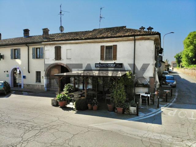 Casa in vendita a Paderno Ponchielli, Lombardia