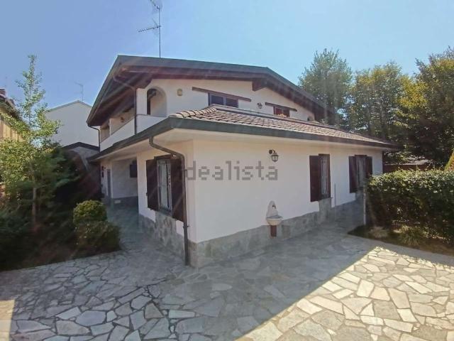 Casa in vendita a Vigevano, Pavia