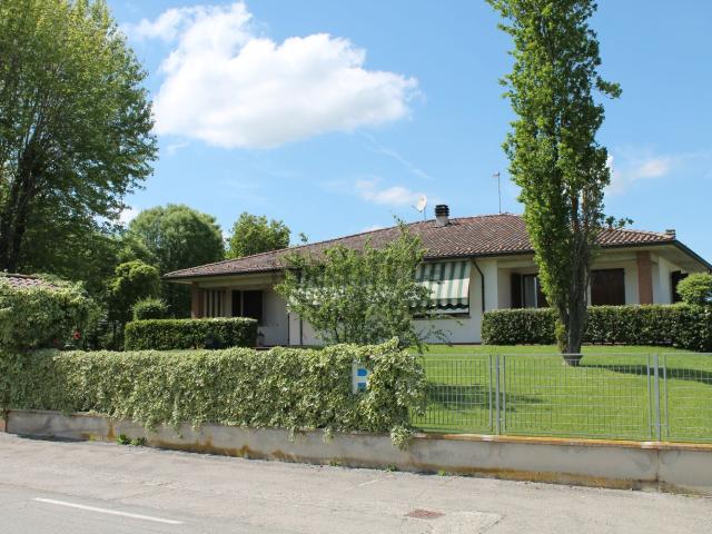 Casa in vendita a Traversetolo, Reggio Emilia