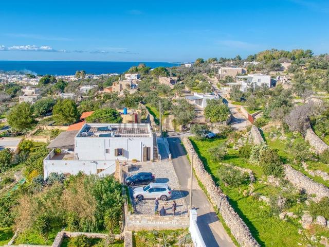 Casa in vendita a Marina di Felloniche, Puglia
