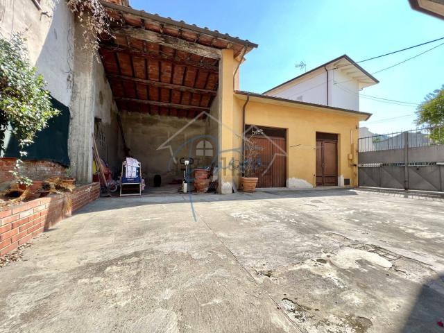 Casa in vendita a Turano, Marina Di Massa
